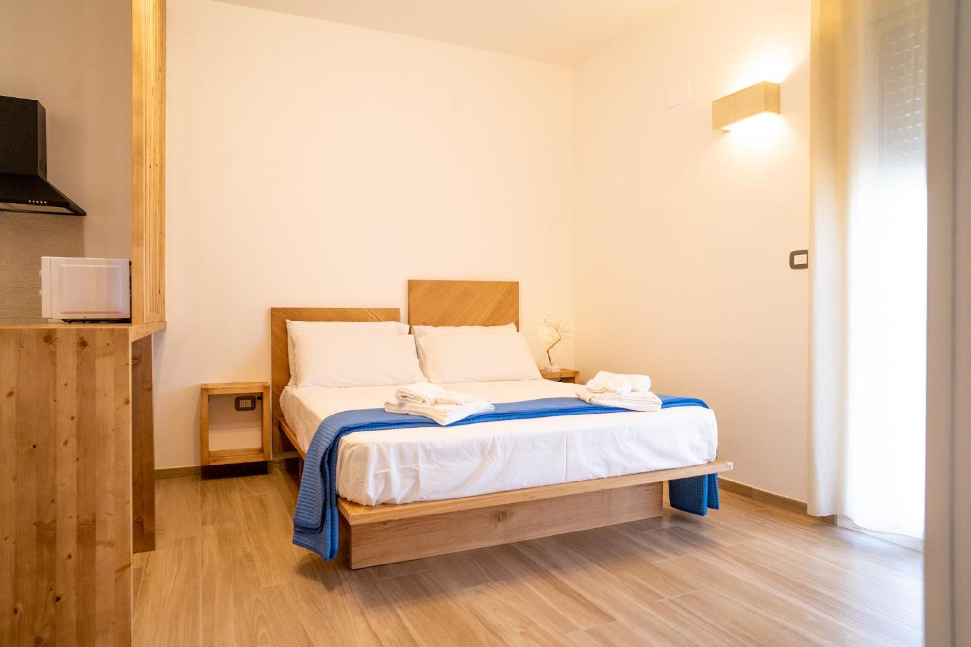 Pietra Bianca Bed & Breakfast Cutrofiano Exterior photo